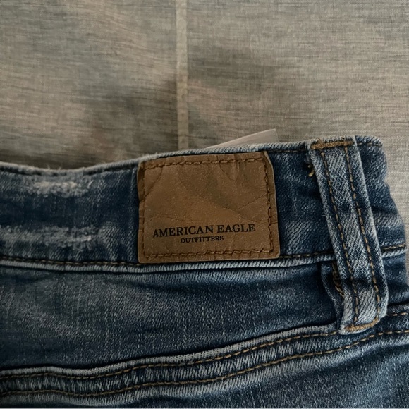 American Eagle Distressed Dark Wash Jeans (Size 12) - Picture 4 of 6